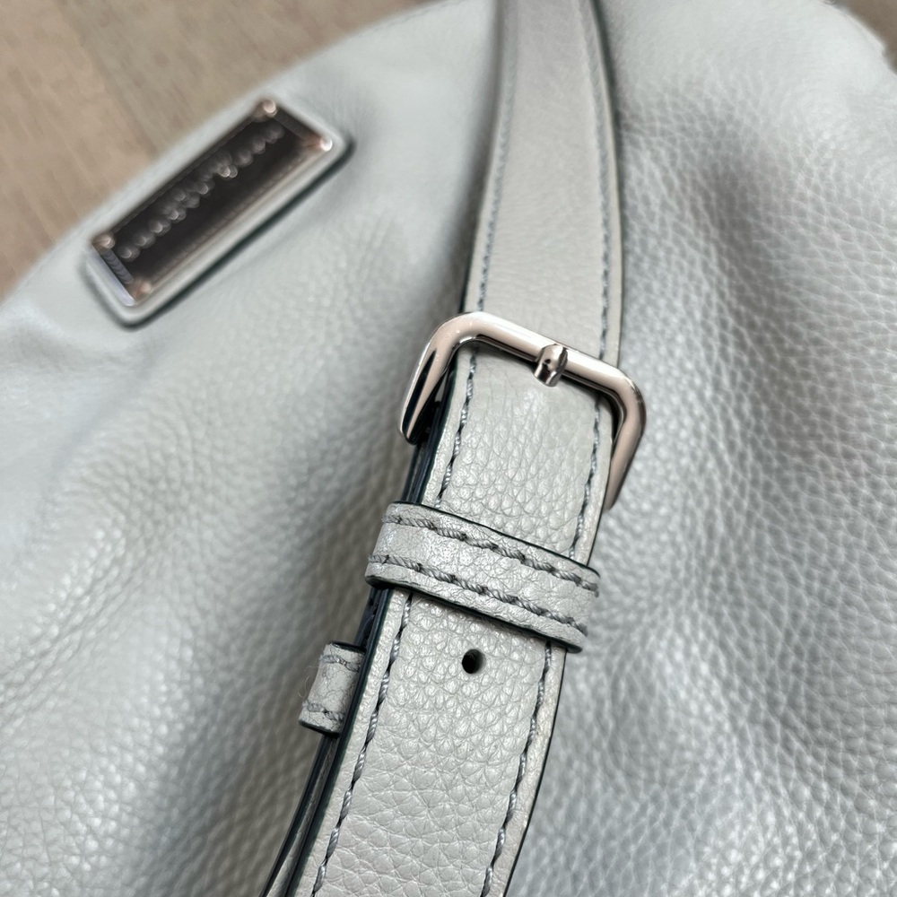Marc Jacobs Cross Body Shoulder Bag - Picture 7 of 7